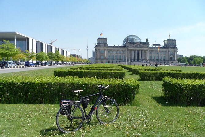 Half-Day Guided Bike Tour of Central Berlin's Highlights - The route’s in-between moments: the stuff you learn by moving