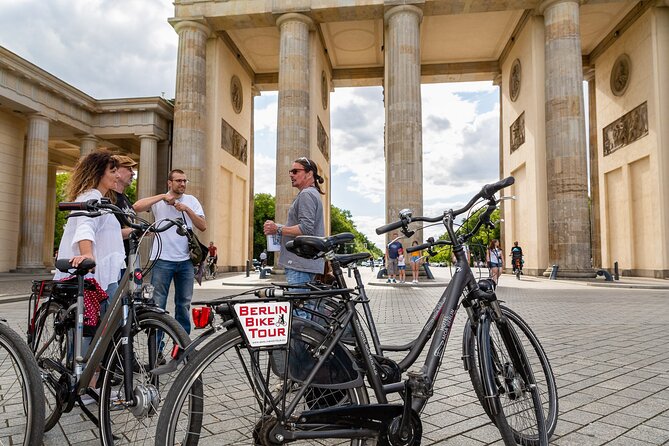 Half-Day Guided Bike Tour of Central Berlin's Highlights - Riding Central Berlin instead of just seeing it from one spot