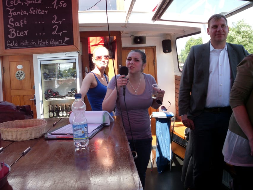 Hamburg: 1-Hour Harbor Cruise - Price and value: is $28 for 1 hour a fair deal?