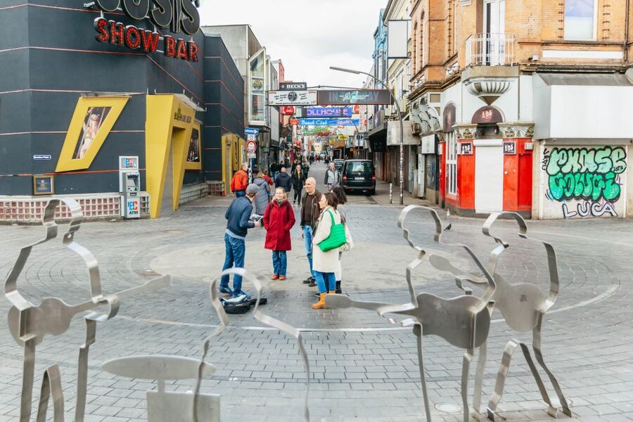 Hamburg: 2.5-Hour Beatles Music Tour - Language And Fit: German Guide, With Room For You