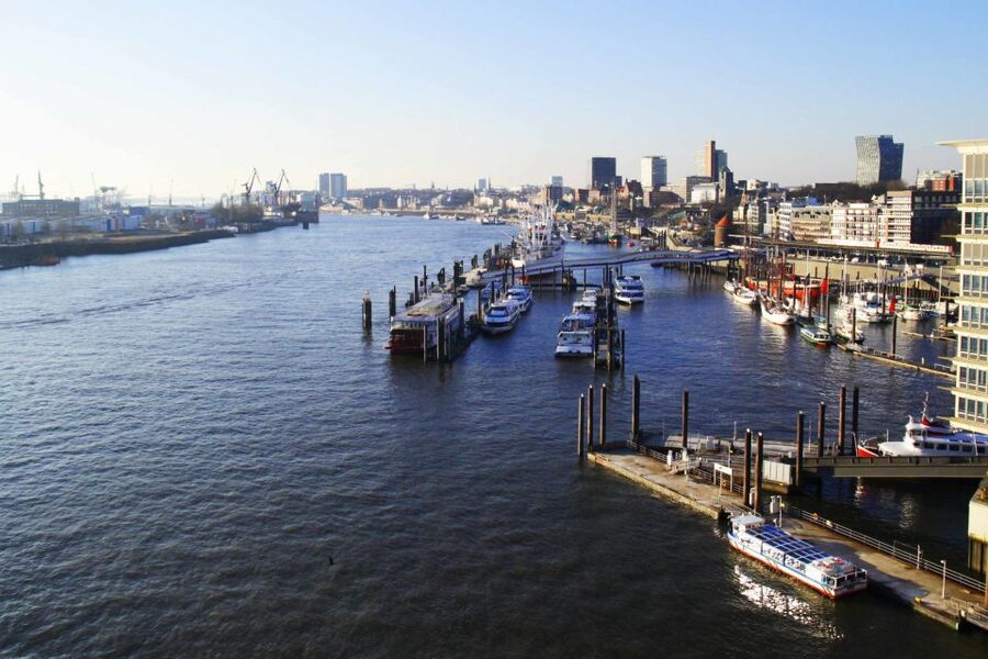 Hamburg: 2.5-Hour Discovery Tour - Key highlights worth your attention