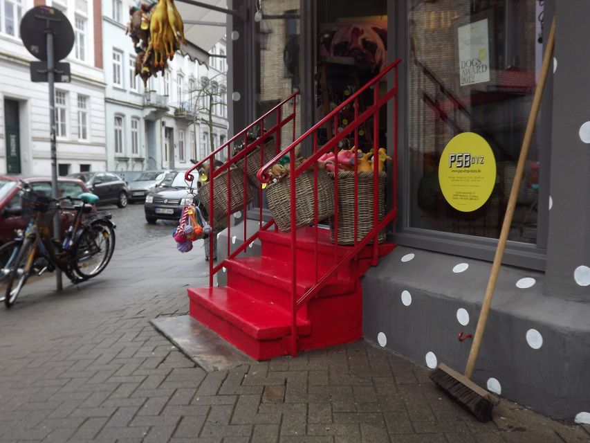 Hamburg: 2-Hour St. Georg Walking Tour - Who this tour suits best, and who should think twice