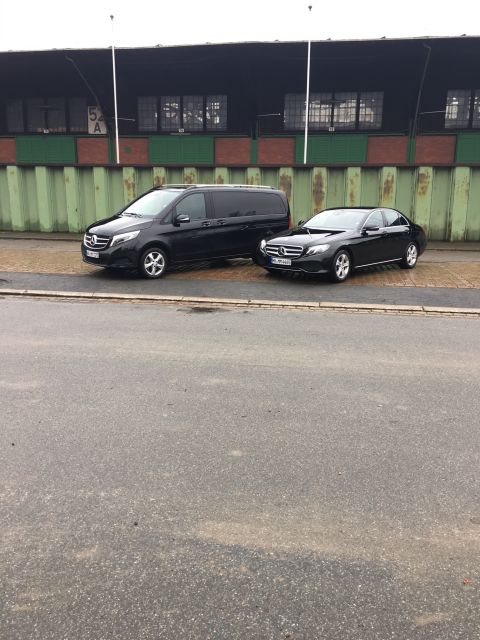 Hamburg: 3-Hour Limousine Tour with Driver-Guide - Key things to know before you book