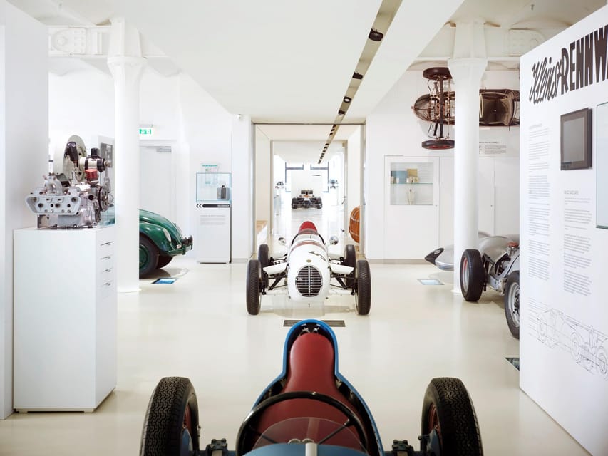 Hamburg: Automuseum PROTOTYP ticket - Plan your one-day ticket around what you want most