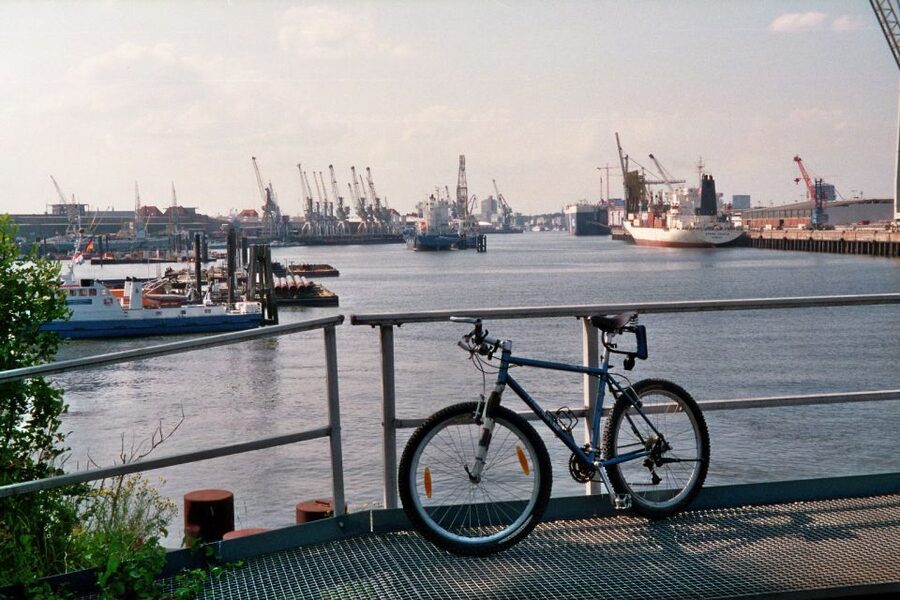 Hamburg: Bike Tour of the Speicherstadt & Old Harbor - Key Points at a Glance
