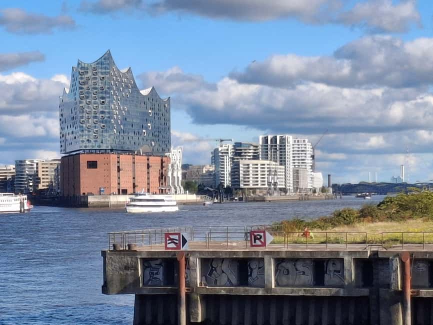 Hamburg: City Tour by Bike with Elbphilharmonie - Peterstraße, Brahms and Telemann Museum, and the ride toward St. Pauli piers