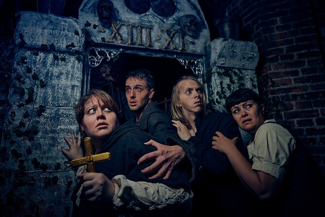 Hamburg Dungeon Admission Ticket - Hamburg Dungeon in one ticket: what the experience really feels like