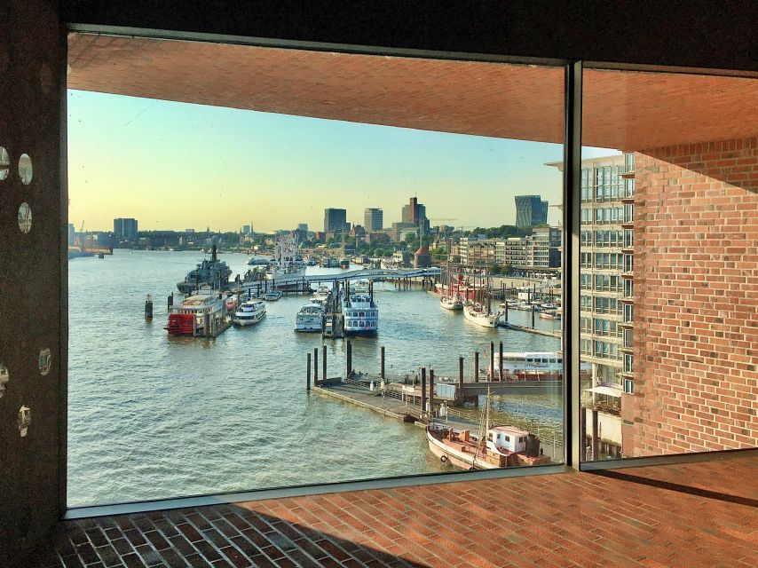 Hamburg: Elbphilharmonie Plaza, Highlights & Surroundings - Elbphilharmonie Exterior: The Questions This Tour Helps You Answer