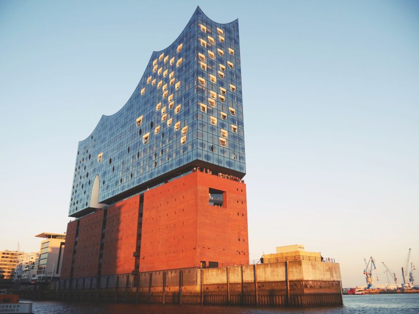 Hamburg: Elphi Plaza Guided Tour with Störtebeker Beer - Key highlights worth your time
