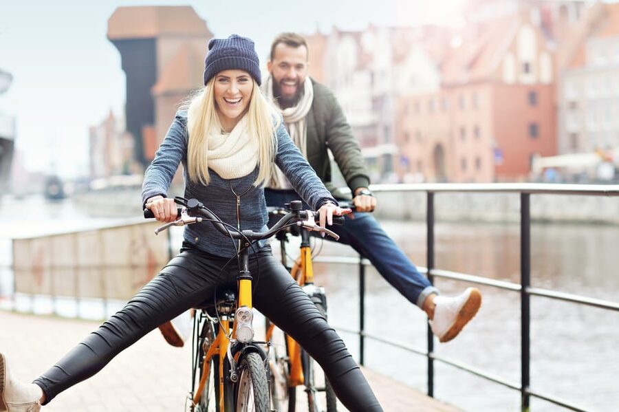 Hamburg: Guided Bike Tour - HafenCity contrast and the Reeperbahn to St. Pauli finish