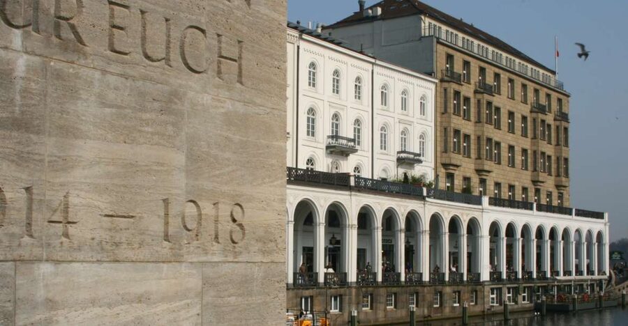 Hamburg: Guided Walking Tour - Key highlights to know before you go