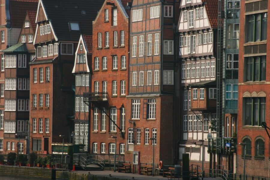 Hamburg: Guided Walking Tour - A 2-hour Hamburg walk that links old trade to today’s harbor