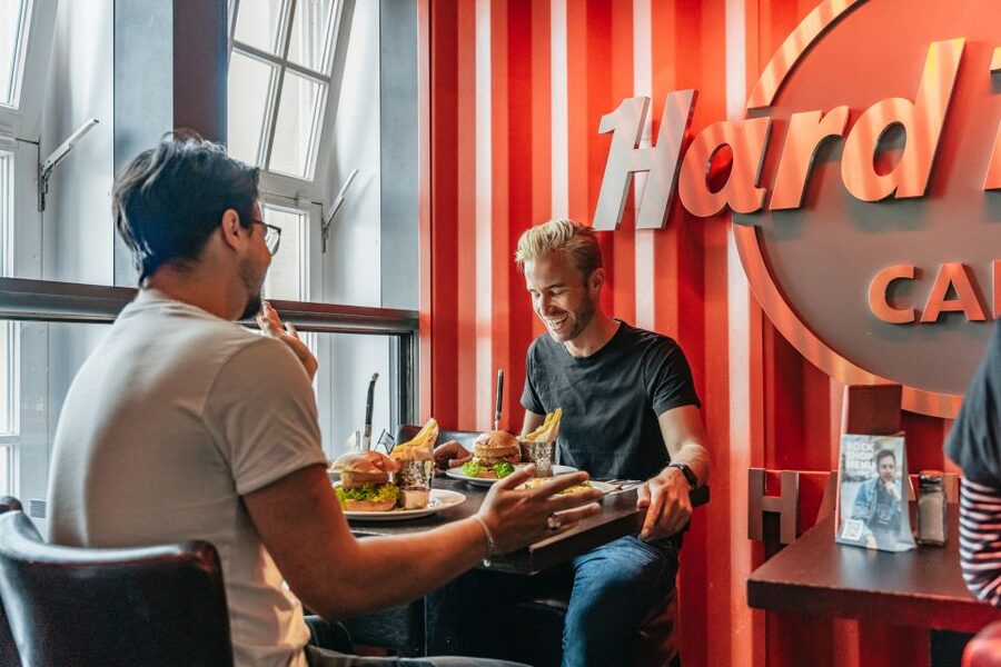 Hamburg: Hard Rock Cafe Skip-the-Line Meal - Skip-the-line seating and how to fit 2 hours into a busy day