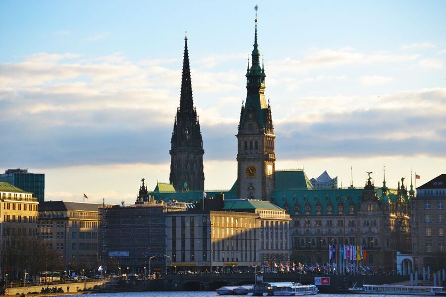 Hamburg: Hop-On Hop-Off Bus Tour Family Ticket - Stop-by-stop: what each area is good for (and where to slow down)