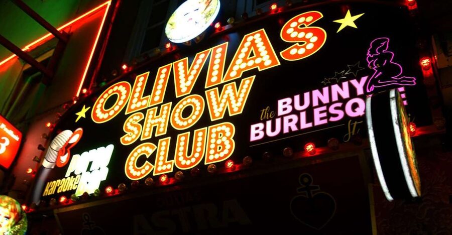 Hamburg: In the Footsteps of "Olivia" Reeperbahn Tour - Olivia Jones Focus, With Real-World Expectations