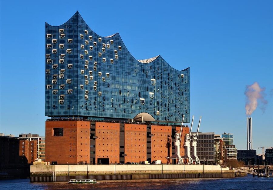 Hamburg : Line G Hop-On Hop-Off Sightseeing Tour - 100 minutes, 18 stops: how to use hop-on hop-off without feeling rushed