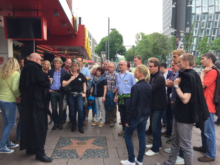 Hamburg: Original Kiez Tour in German with Eddy Kante - Who should book this St. Pauli Kiez tour