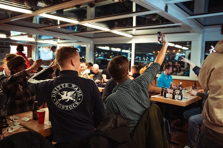 Hamburg: Party Bingo with the Bingo Gringos - Solo or Team Play: Picking Your Style Without Extra Effort