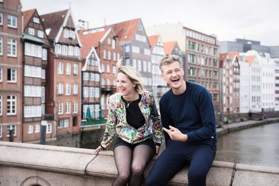 Hamburg: Private Couples' Photoshoot and Walking Tour - Key points to know before you go