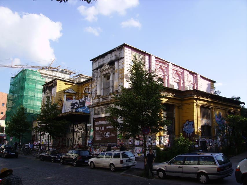 Hamburg: Private Tour - Schanzenviertel & Karolinenviertel - Schanzenviertel: the Schanze, defense origins, and the neighborhood you actually walk through