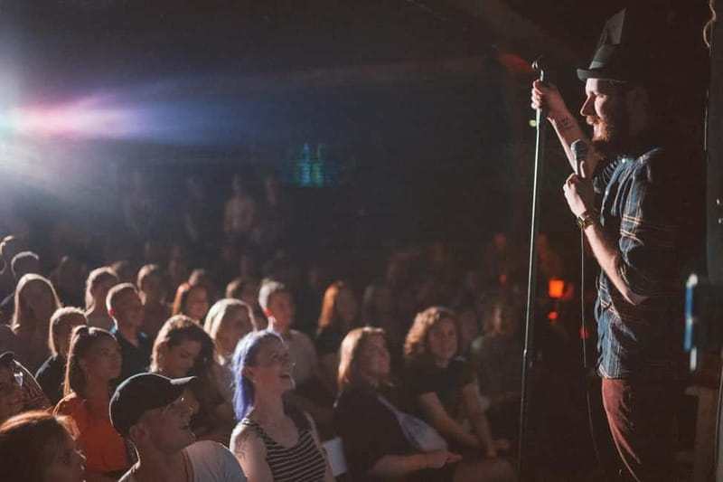 Hamburg: Reeperbahn Comedy Club - German-language, uncensored stand-up: who will love it most