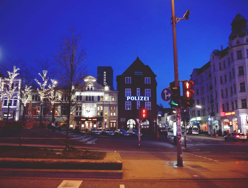 Hamburg: Reeperbahn Tour with English-Speaking Guide - Price and value: why 29 USD can make sense here