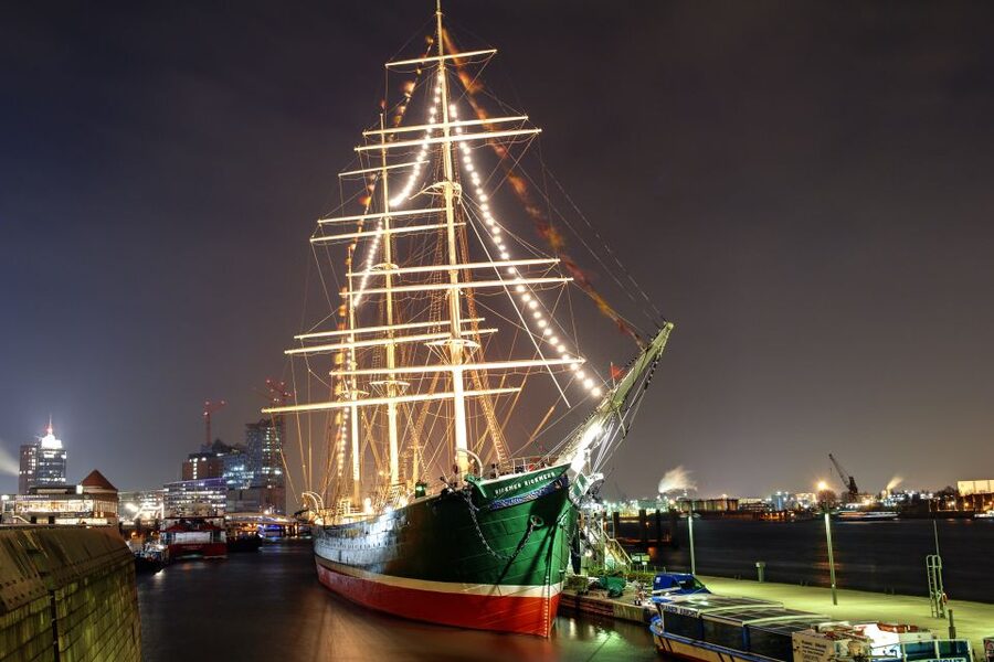 Hamburg: RICKMER RICKMERS Museum Entry Ticket - What You Actually Get With the $8 Ticket