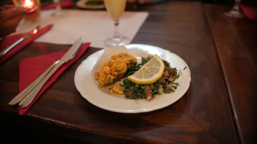 Hamburg: Schanzenviertel Culinary Tour - Rote Flora and the street-level politics of place