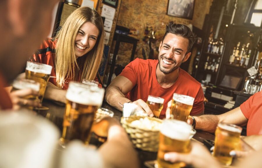 Hamburg: St. Pauli Breweries Walking Tour with Tastings - Key highlights at a glance