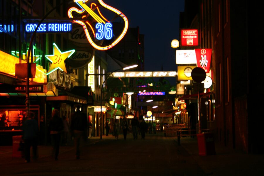 Hamburg St Pauli: Red Light District Walking Tour - Reeperbahn street tour: the entertainment district, explained