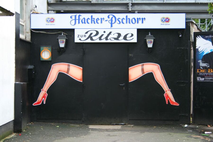 Hamburg St Pauli: Red Light District Walking Tour - Spielbudenplatz and the finish near Hans-Albers-Platz
