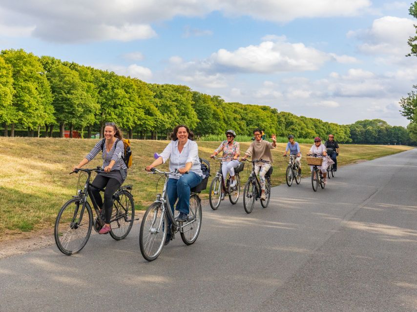 Hannover: Guided Bike Tour for Foodies with Tastings - Herrenhausen Gardens by bike: the green grand finale