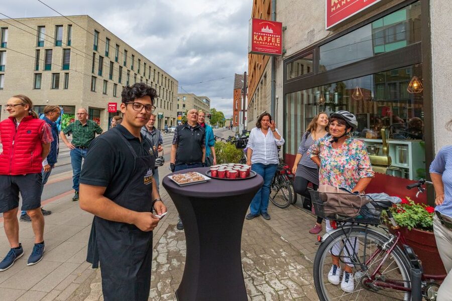 Hannover: Guided Bike Tour for Foodies with Tastings - Price and what you really get for $51