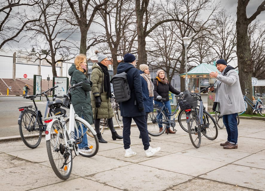 Hanover: Crime Tour by Bike - Maschsee: where the scenery is idyllic, and the cases are anything but