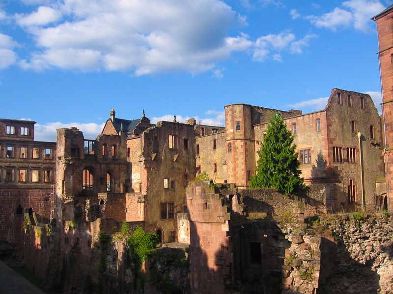 Heidelberg Castle Tour: Residence of the Electors - The Hortus Palatinus walk: where the ruins start to make sense