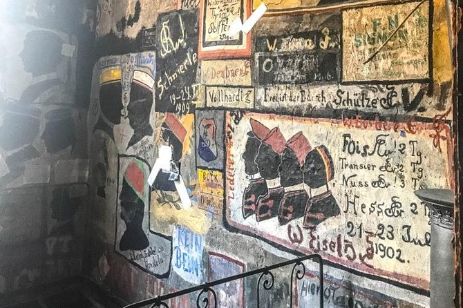 Heidelberg's Altstadt: A Self-Guided Audio Tour - Getting ready: smartphone essentials, offline download, and comfort