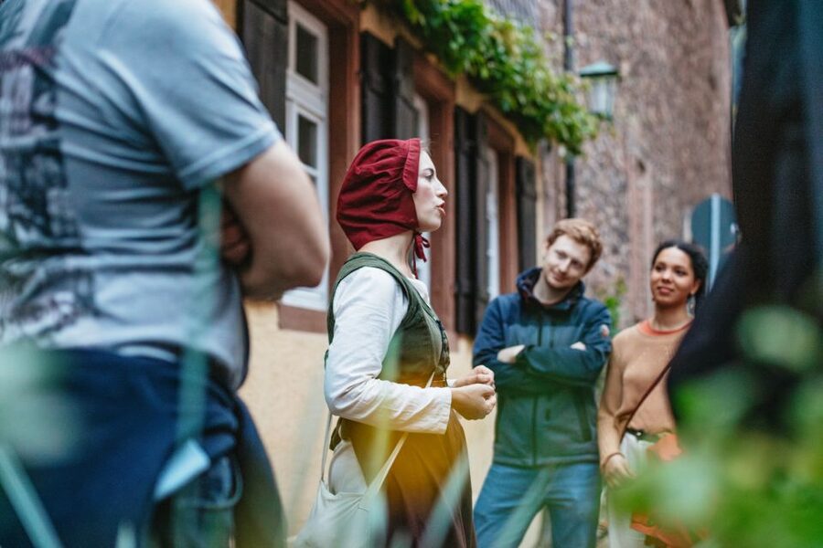 Heidelberg: Scary Tour with Hangman’s Daughter - Costume guide storytelling in English and German