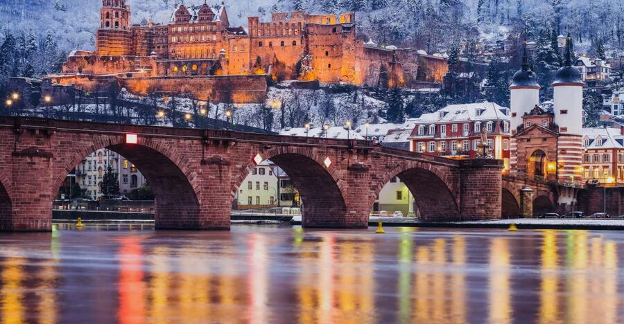 Heidelberg: Sightseeing Boat Tour with Mulled Wine - Key highlights to notice before you board