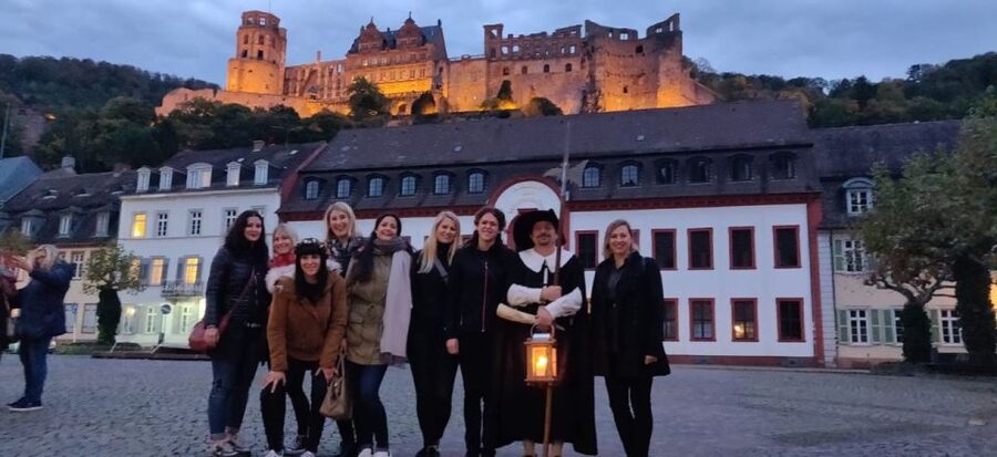Heidelberg: Torchlight Tour with a Night Watchman - Old Town Bridge finale: finish with a strong sense of place