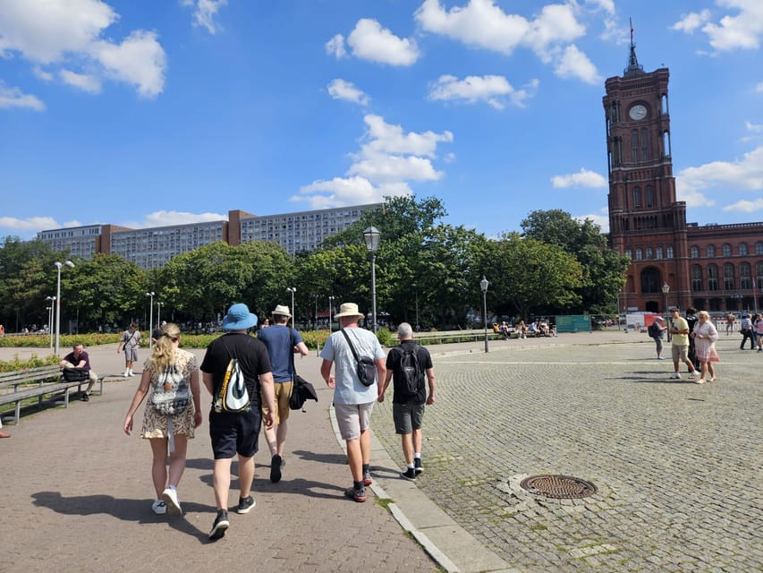 Historic Berlin Pubs & History Tour - Why this Berlin pub walk feels different than a typical crawl