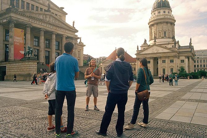 Historic center of Berlin - Tour in Italian - Cold War intensity at Checkpoint Charlie