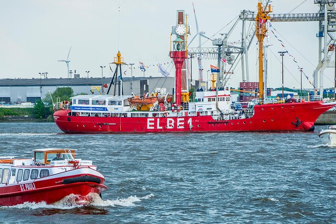 Hop-on hop-off on the water with the Maritime Circle Line in Hamburg - The harbor views you will actually remember
