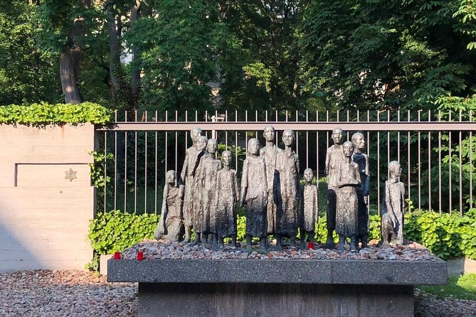 Jewish Berlin Extended (private Walking tour - 5 Hours) - Who should book this tour, and who might want something else