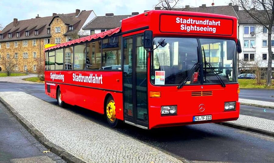 Kassel: City Tour and sightseeing in 8 Languages - Price and time: $33 for 2 hours of major sights
