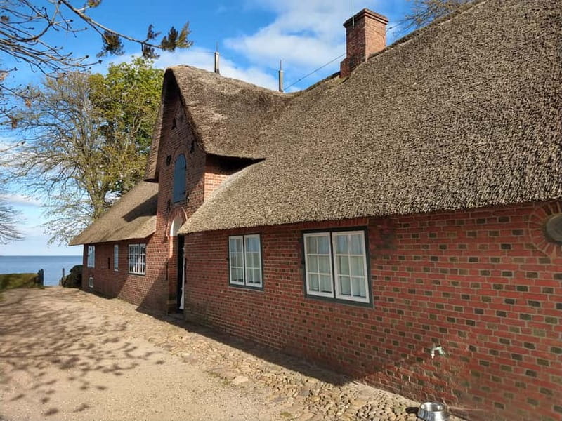 Keitum: Guided Village Walking Tour - Keitum With Stone Age Roots and Frisian Walls