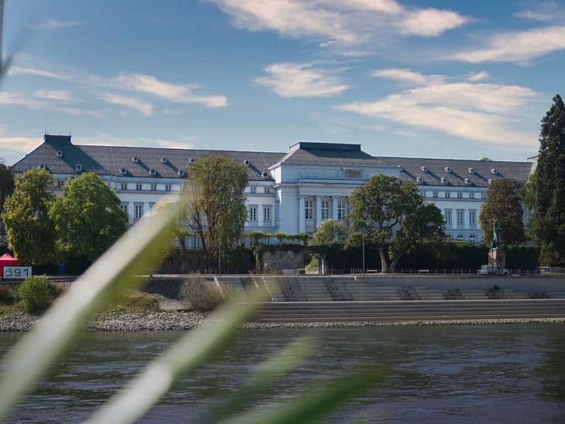 Koblenz: City & Rhine Valley Sightseeing Cruise - Comfort on La Paloma: how to plan for photos and seating