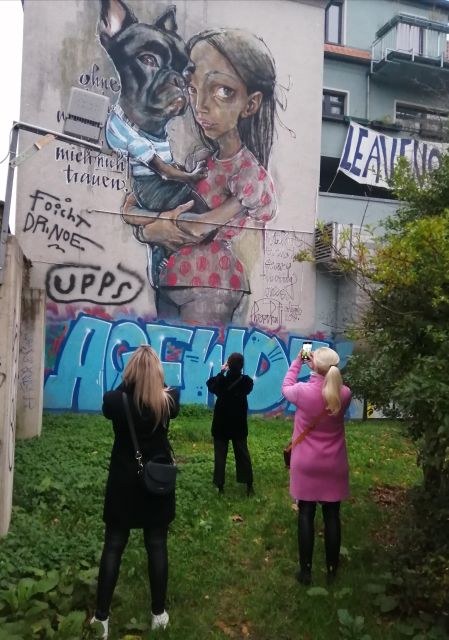 Köln Ehrenfeld: Street Art und Graffiti Tour Walls of Wonder - The Interactive Tag Moment: Turning Viewer Into Maker