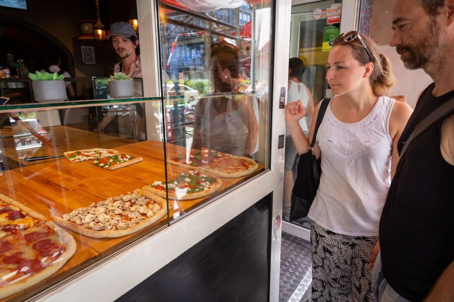 Kreuzberg: Culinary Food Tour - Pace and comfort: a 3-hour route built for walking and photos