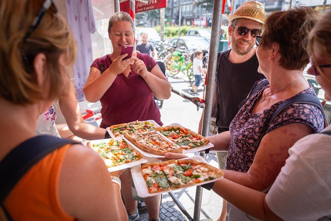 Kreuzberg kulinarisch – Die Food Tour - Entering Kreuzberg at Kottbusser Tor, then getting the story fast