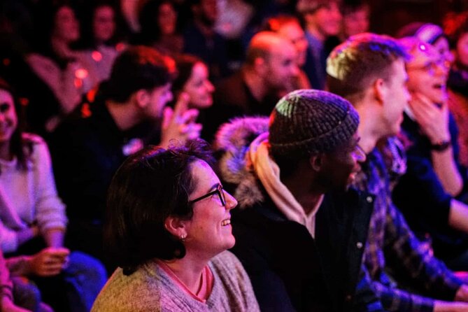 Laughing Spree - English Comedy Show on a Boat - Group size and atmosphere, why it feels social